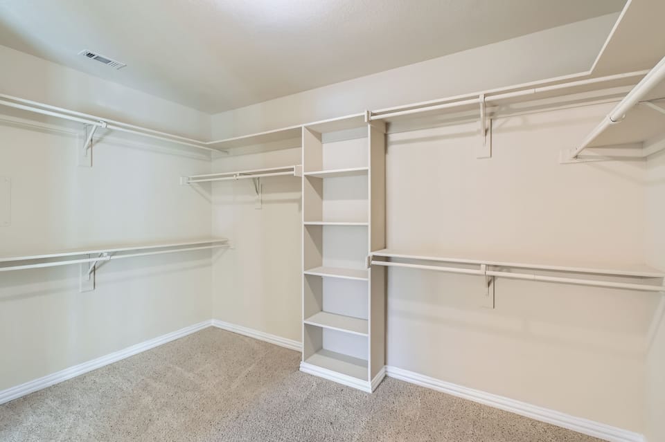 Room to hang and fold