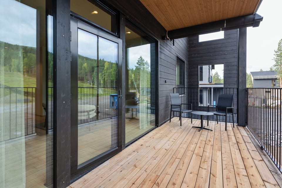 Balcony of Fjallen8