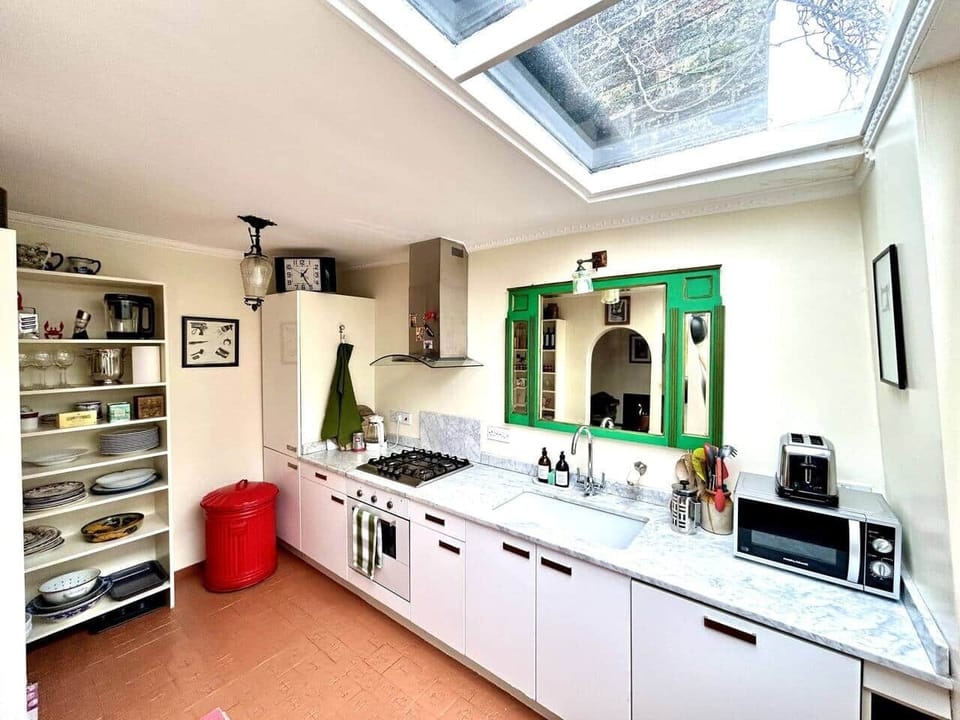 Bright Kitchen