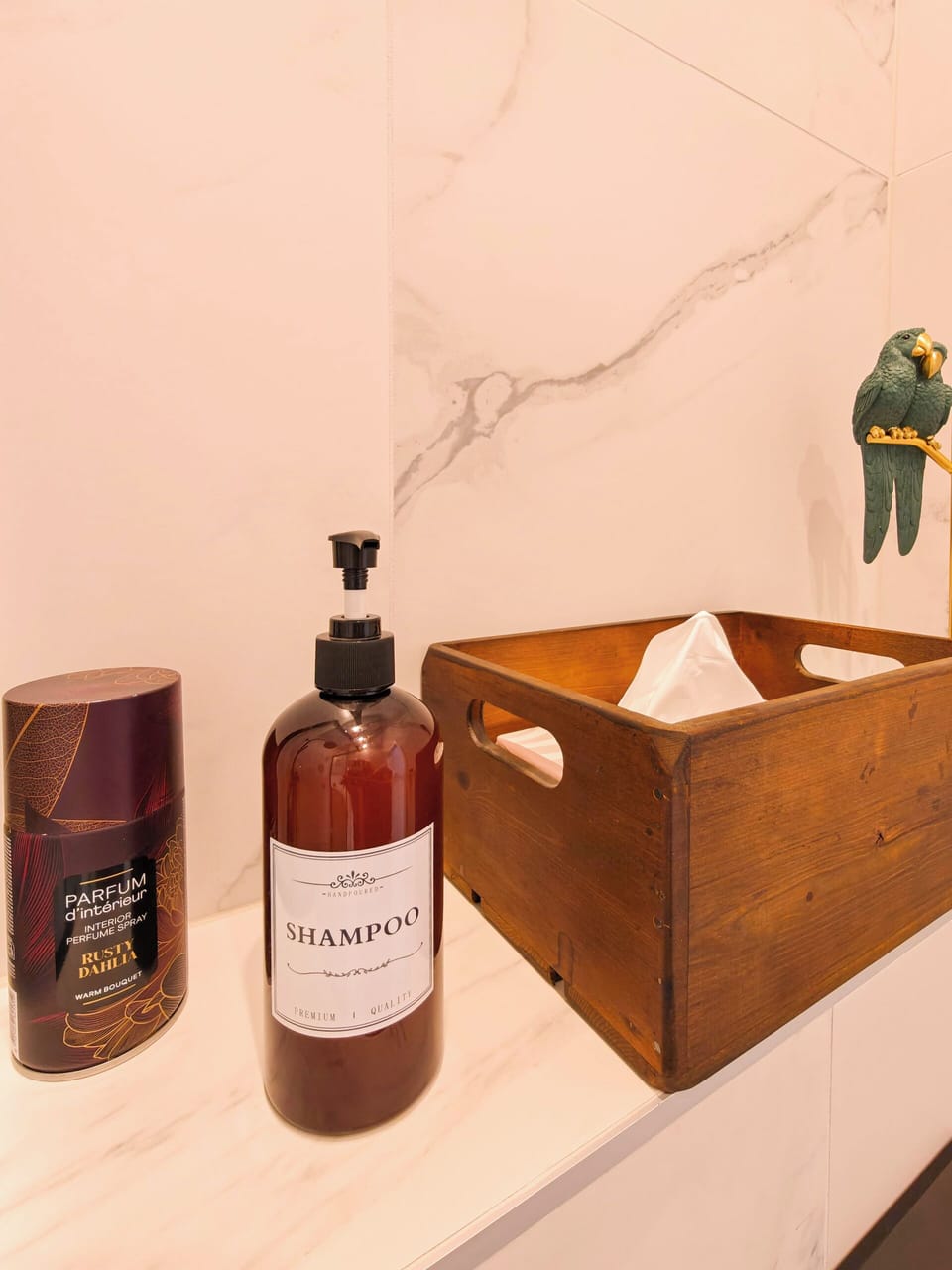 Bathroom amenities