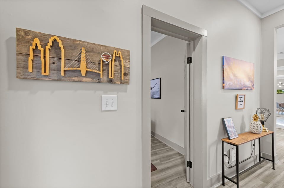 Upon entry you walk into the the foyer with the first king bedroom to the left.