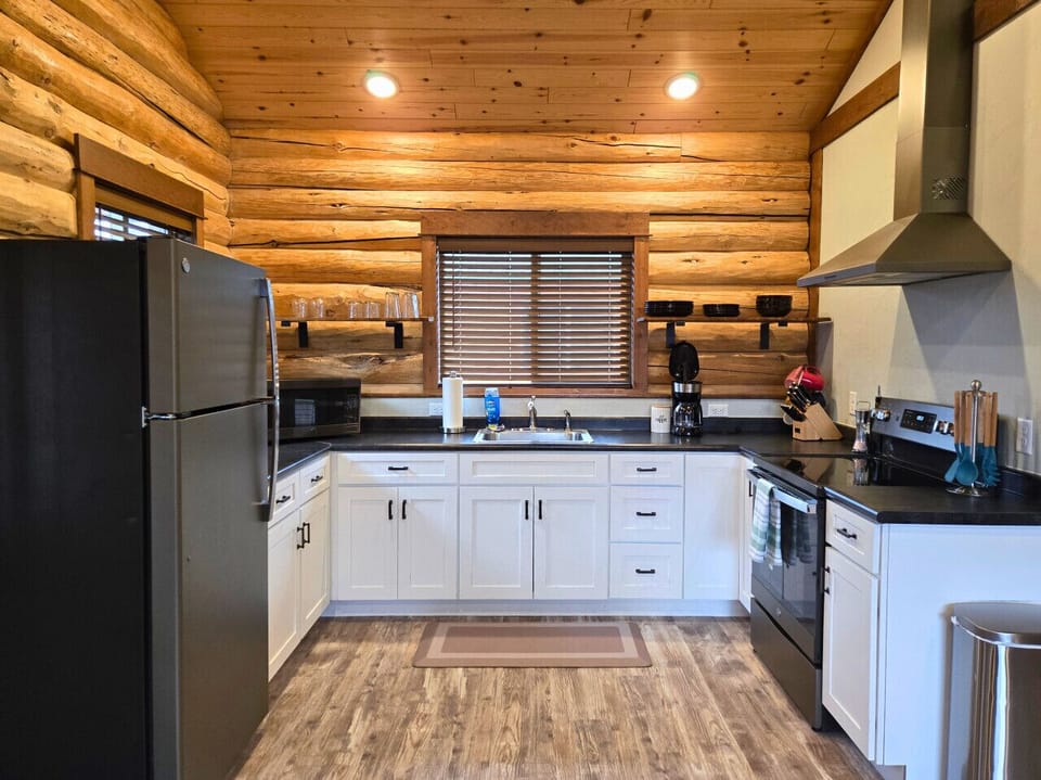 Kitchen with all the basics needed