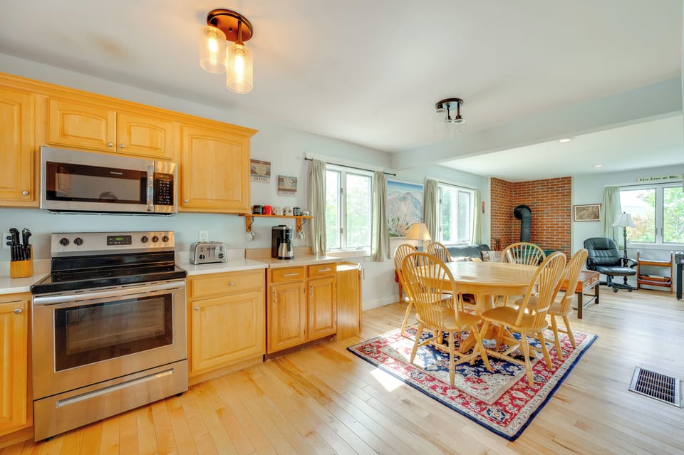 Kitchen | Cooking Basics | Keurig | Main Floor
