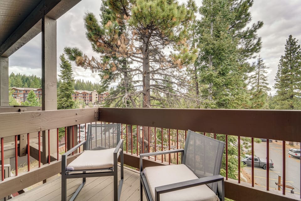 Private Balcony | 2-Story Property | Seating | Mountain Views