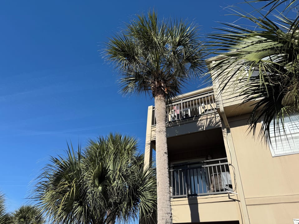 Top left corner unit 3rd flr. to 56-Palms on Deck!