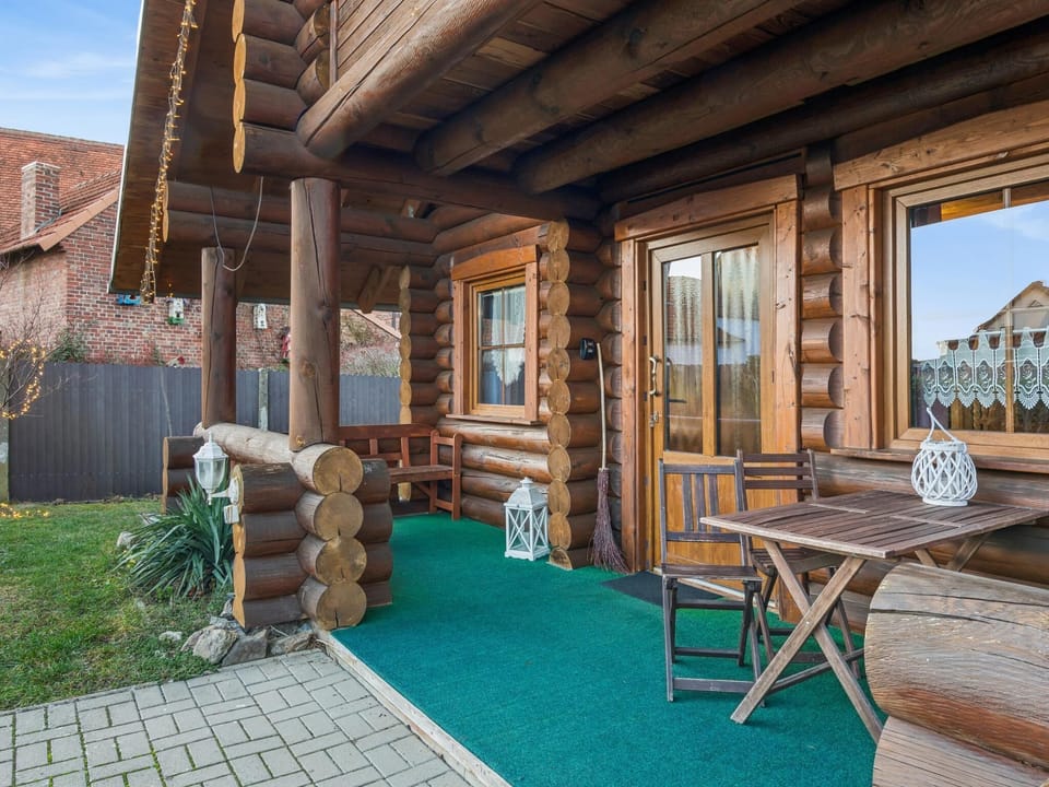 Entrance / Reception