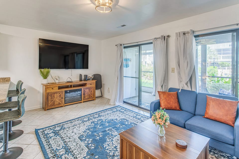 Little River Vacation Rental | 1BR | 1BA | Step-Free Access | 638 Sq Ft