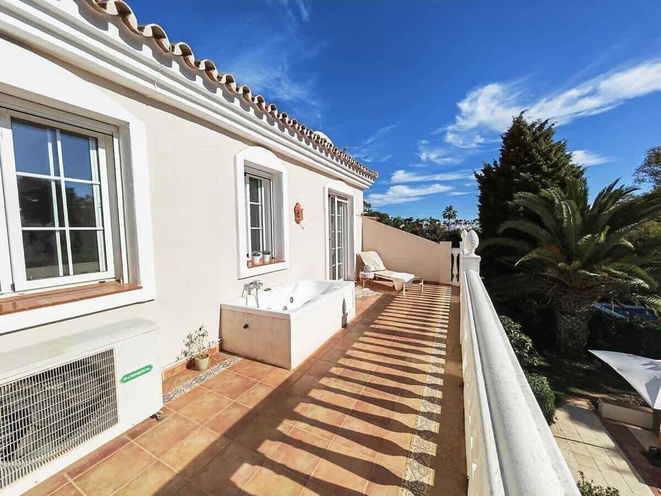 Views balcony vacations