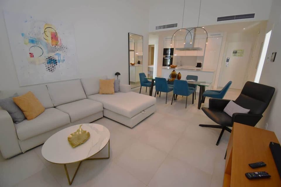 Lounge property management