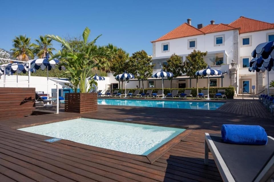 Unwind poolside with a sparkling swim and bubbling soak.