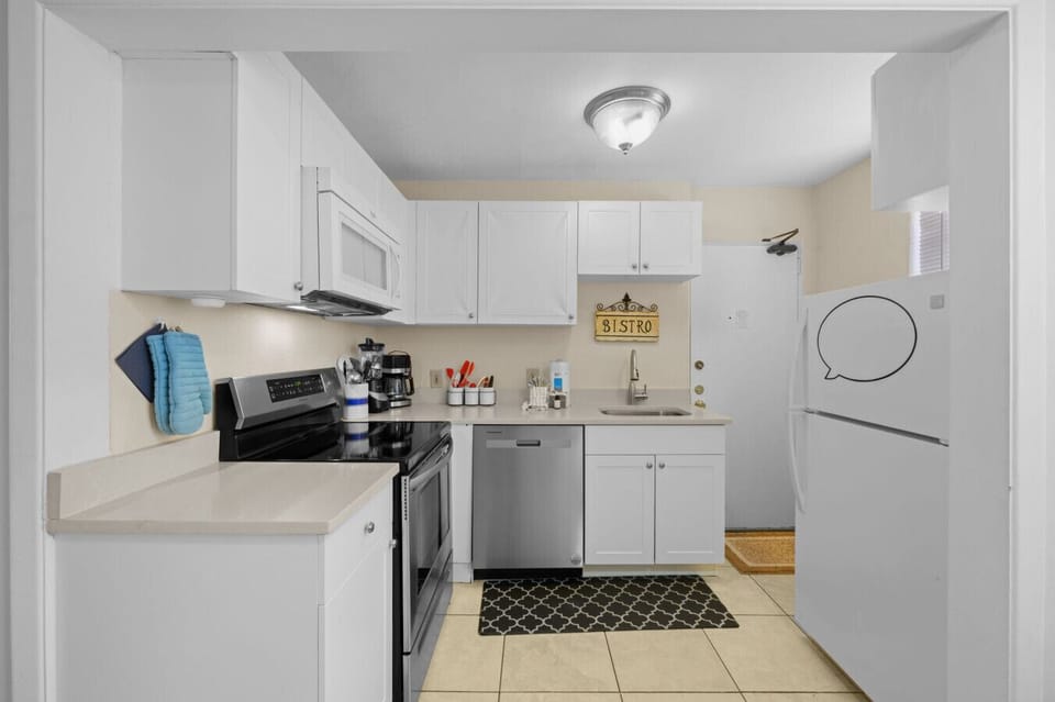 Kitchen with Dishwasher