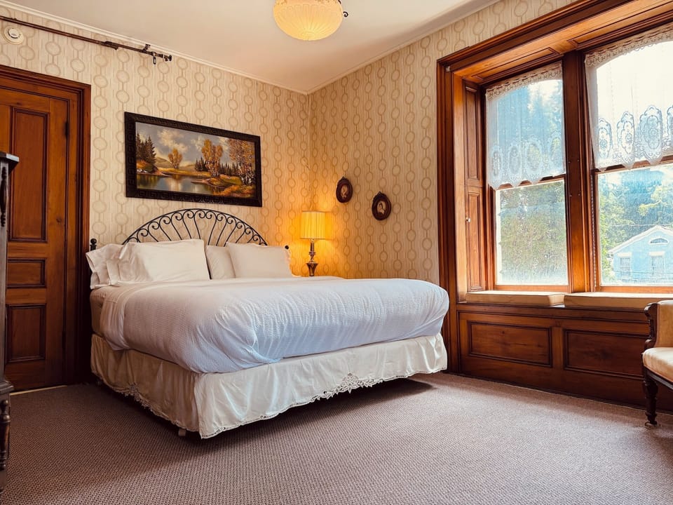 Room #1 King Bed