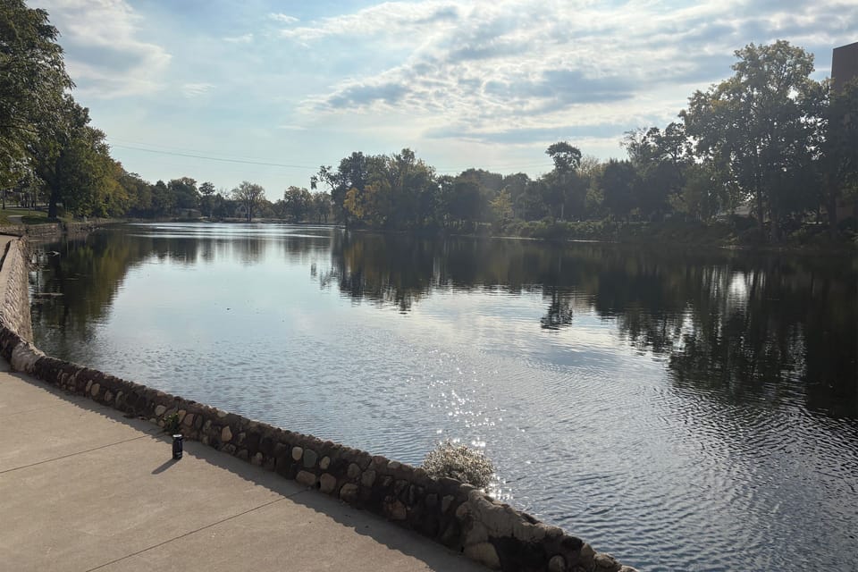 Riverside Walking Path on St. Joseph River (Walking Distance)