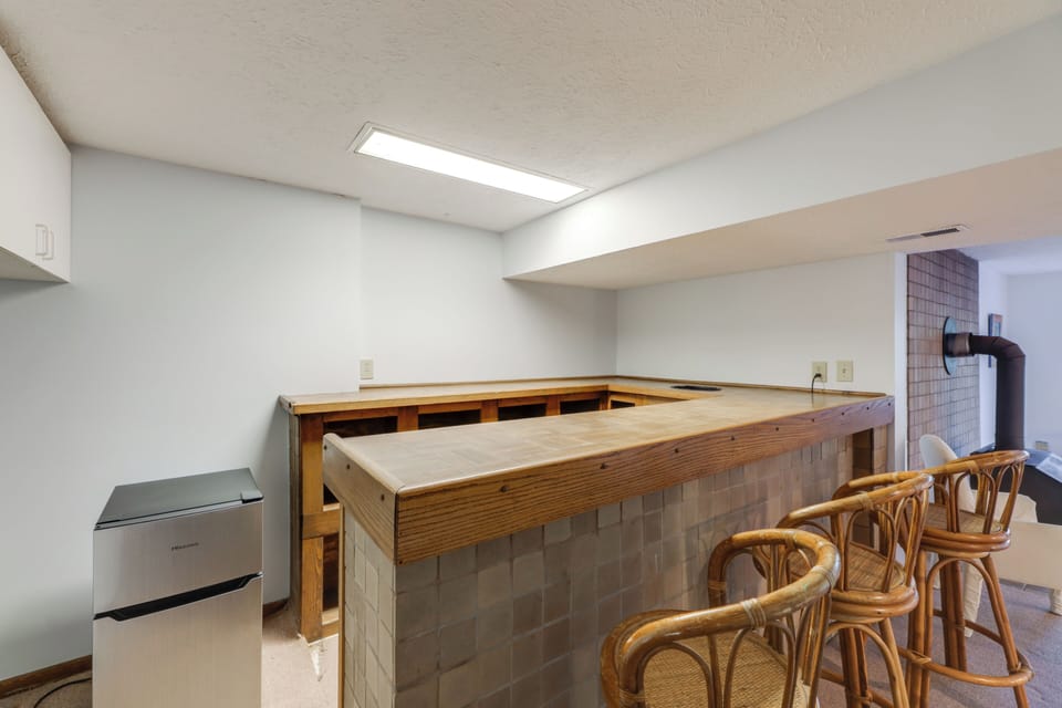 Bar Area | Basement