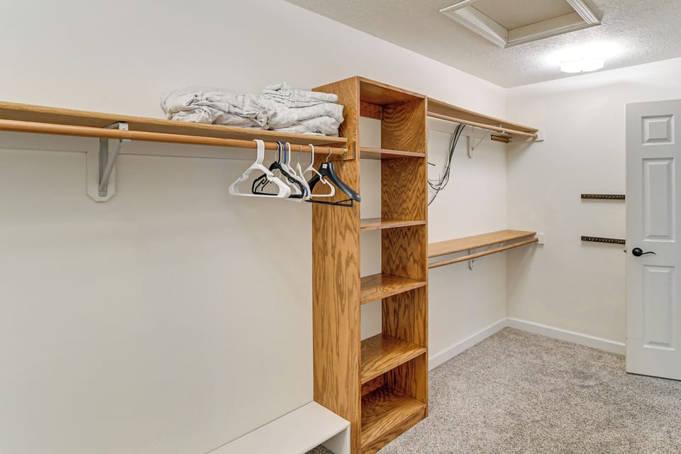 Walk-In Closet | Upper Floor