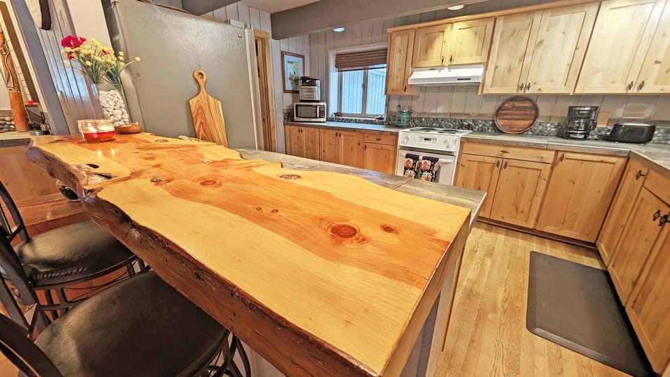 Downstairs Kitchen - Live Edge Juniper Bar