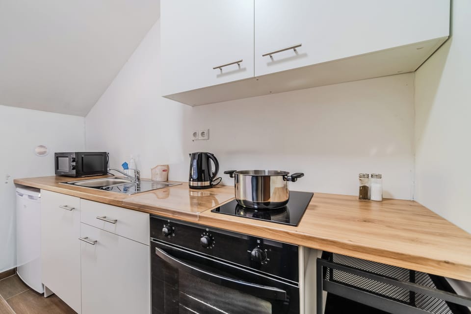 Kitchenette