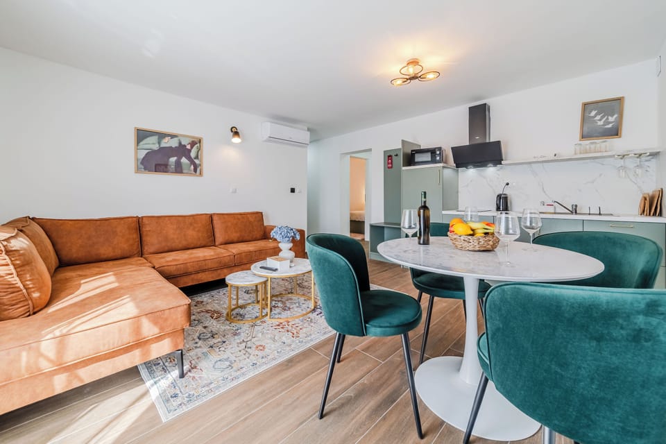 Living and dining room