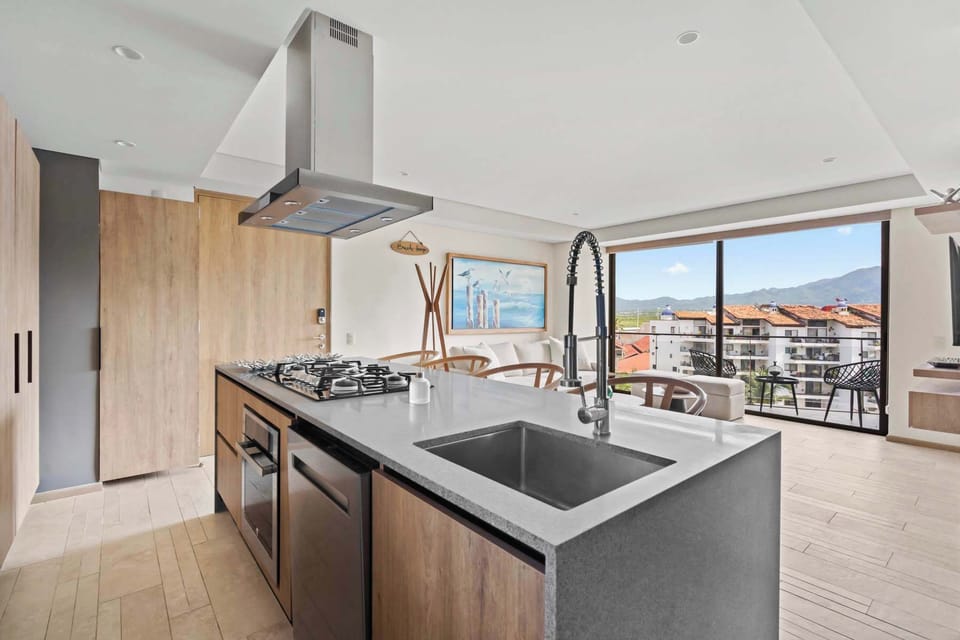 View of the kitchen and living room, with panoramic view 