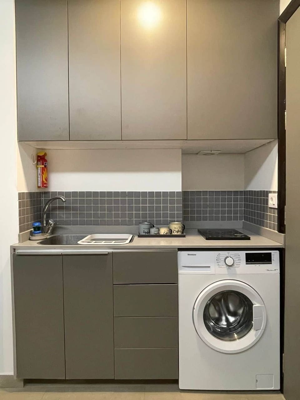 Functional Modern Kitchen