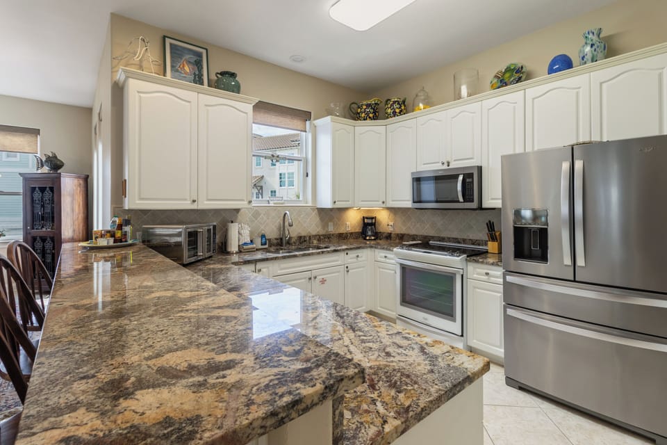 Fully equipped kitchen