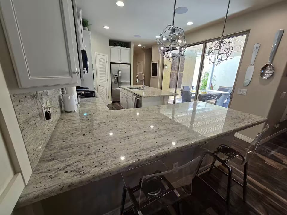 Kitchen Bar area