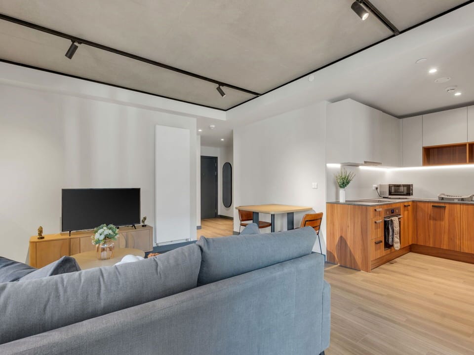 Flooring, Interior Design, Floor, Ceiling, Wood, Furniture, Room, Wood Flooring, Lighting, Home