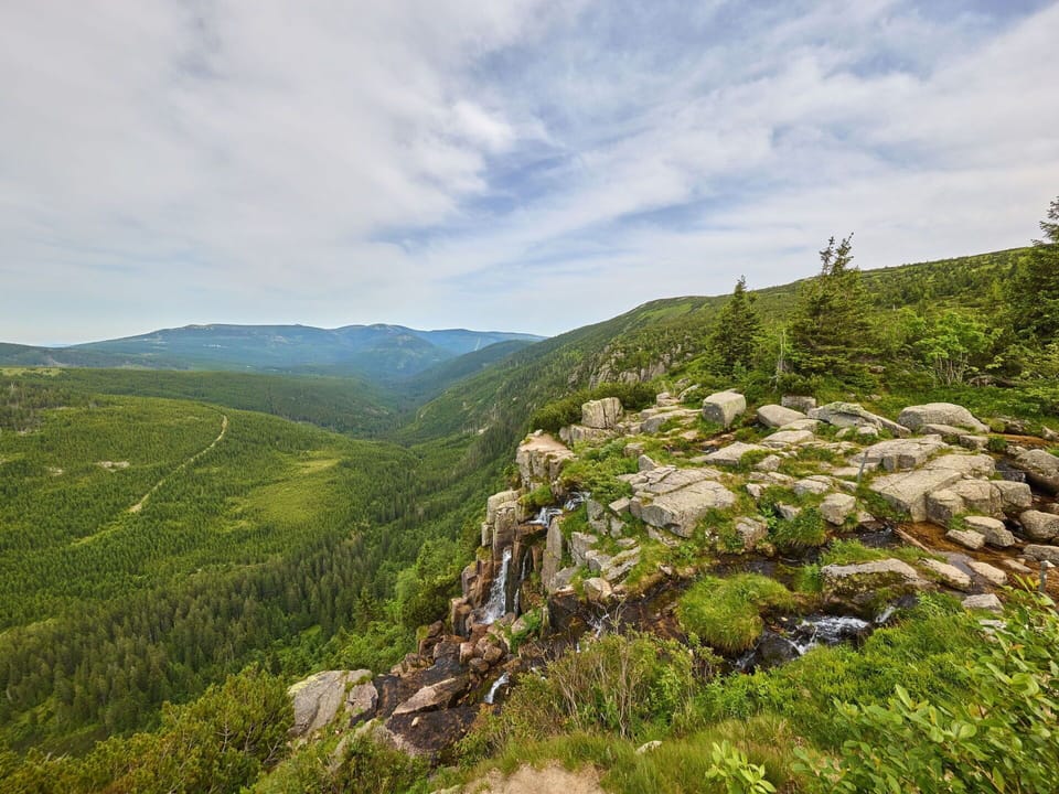 Mountainous Landforms, Green, Mountain, Hill, Natural Environment, Vegetation, Natural Landscape, Highland, Wilderness, Landscape