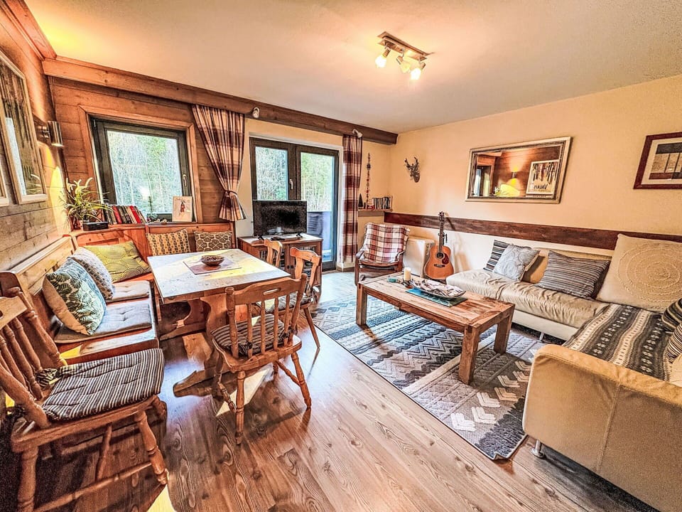 Wood, Home, Cottage, Door, Hardwood, Wood Stain, Log Cabin, Resort, Living Room, Chair