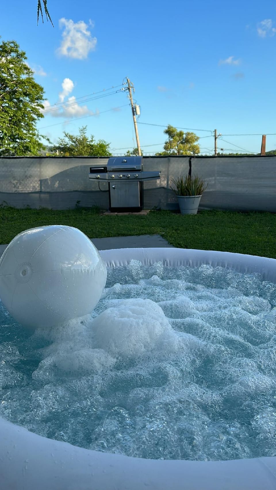 Outdoor spa tub