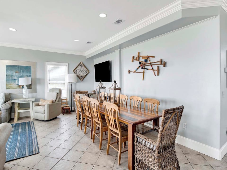 West of Eden (West Side) - Dining Area, Second Floor