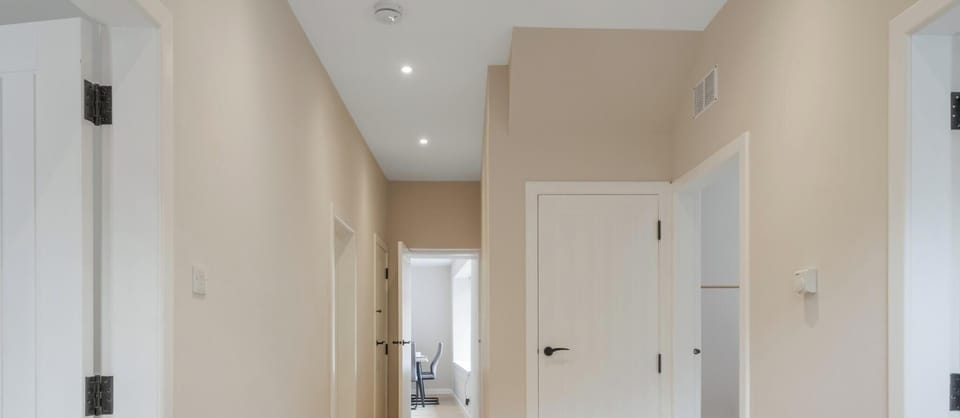 Entrance / Lobby