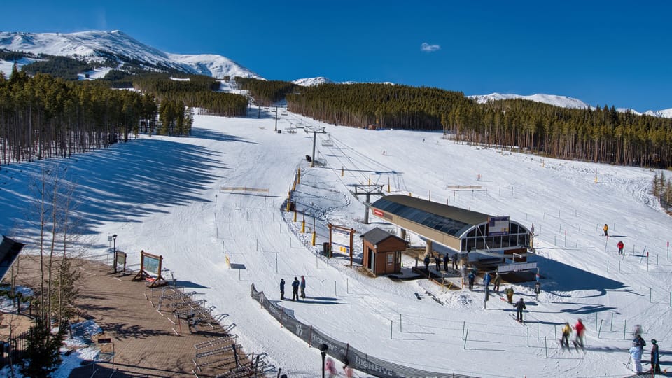 Welcome to Jasper Retreat at Crystal Peak Lodge: Views of Peak 7 and 8 from the balcony