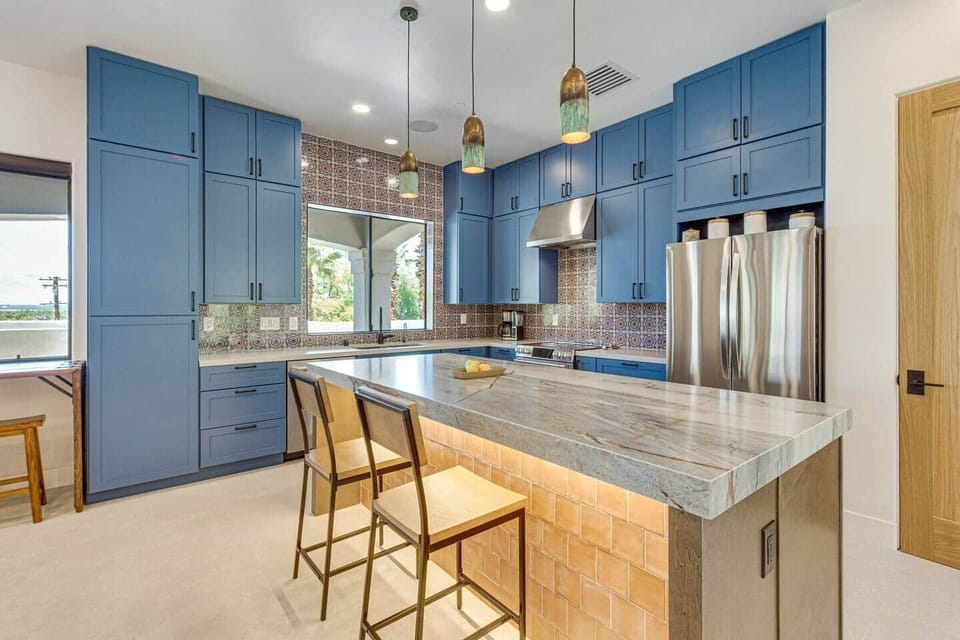 Kitchen with 9 foot island