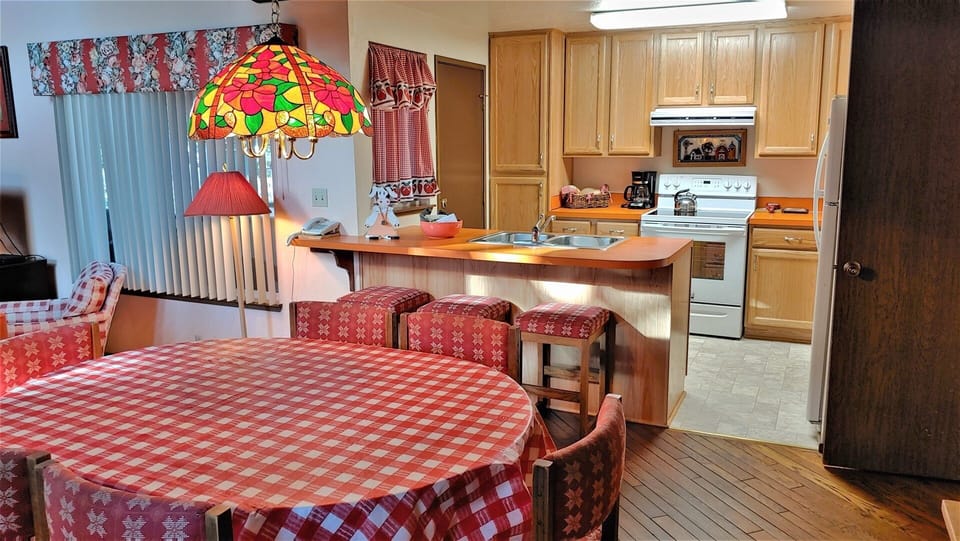 Walk in to the condo