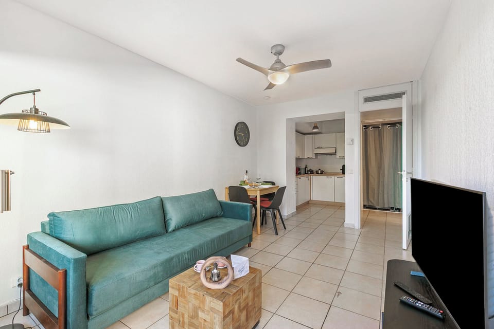 Living and dining room