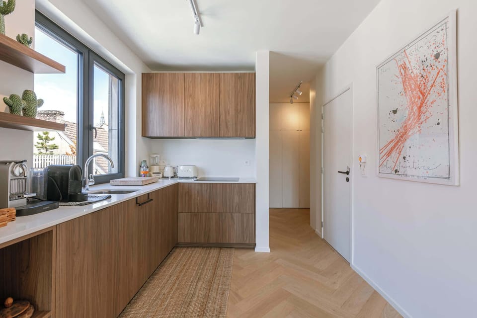 Modern kitchen with wooden cabinets for effortless home cooking