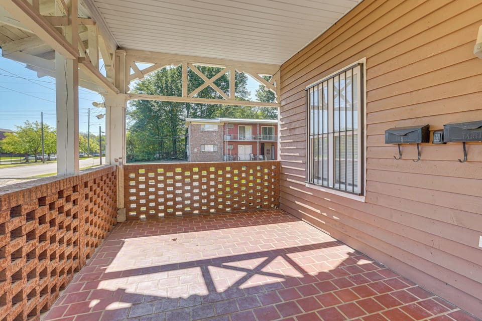 Shared Front Porch