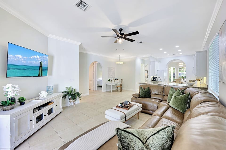 A warm and inviting open-concept space perfect for group gatherings and evening downtime