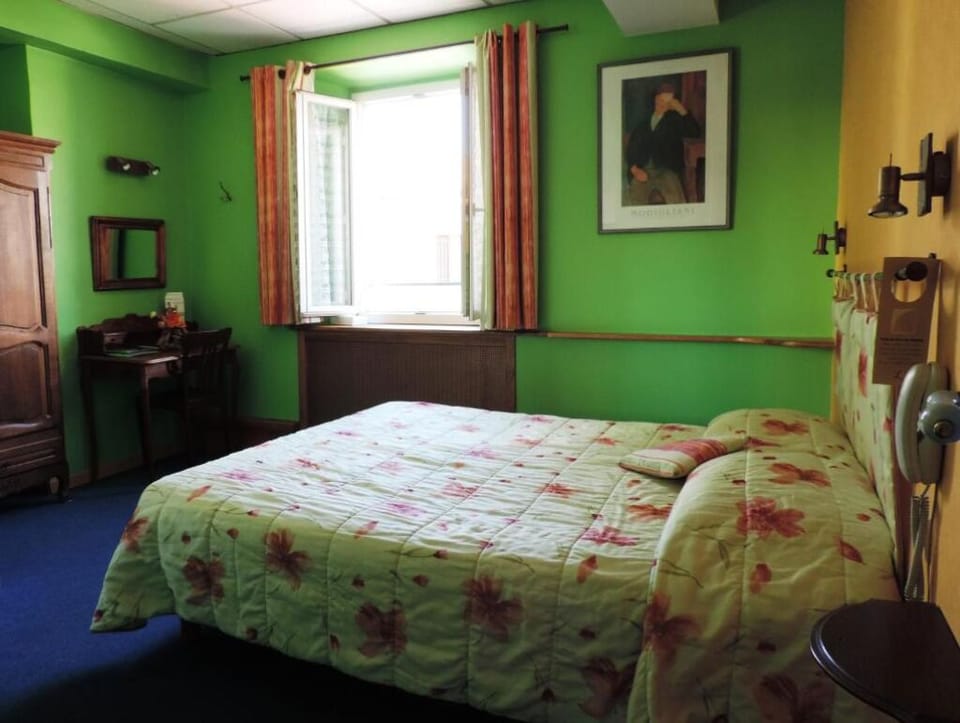 1 Double bed
