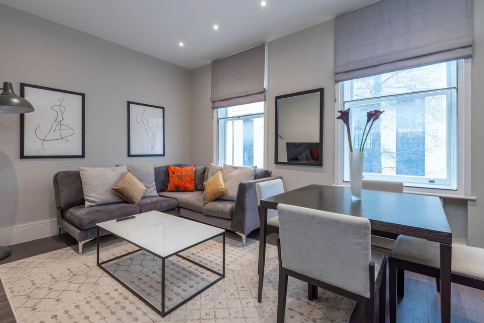 21 55A UpperMontagu