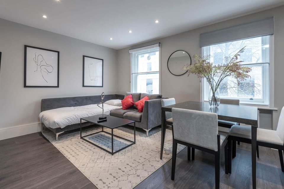 41 55A UpperMontagu