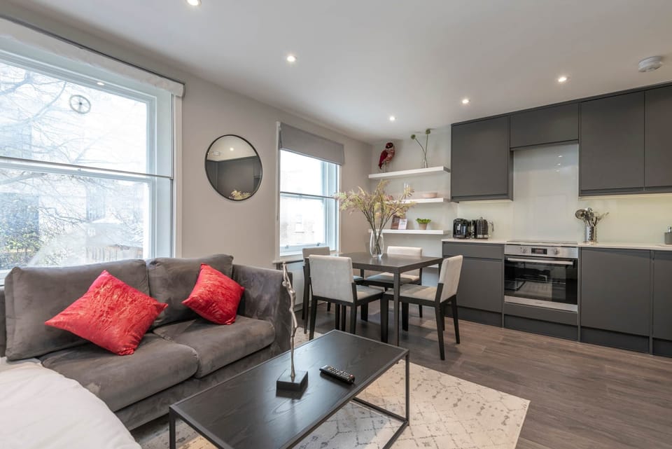 42 55A UpperMontagu