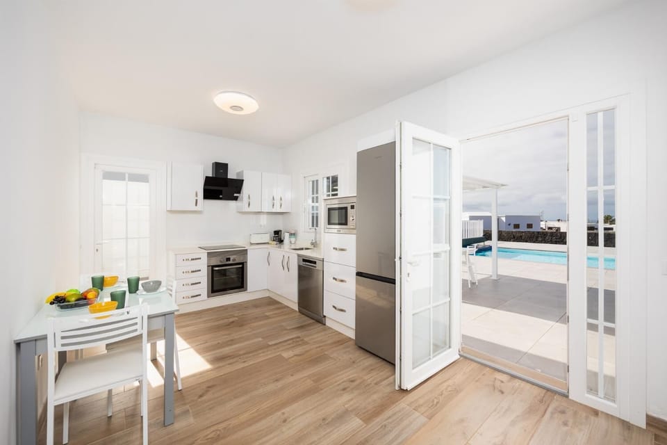 Equipped kitchen