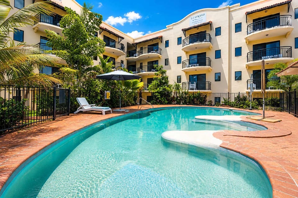 Resort-Style Swimming Pool