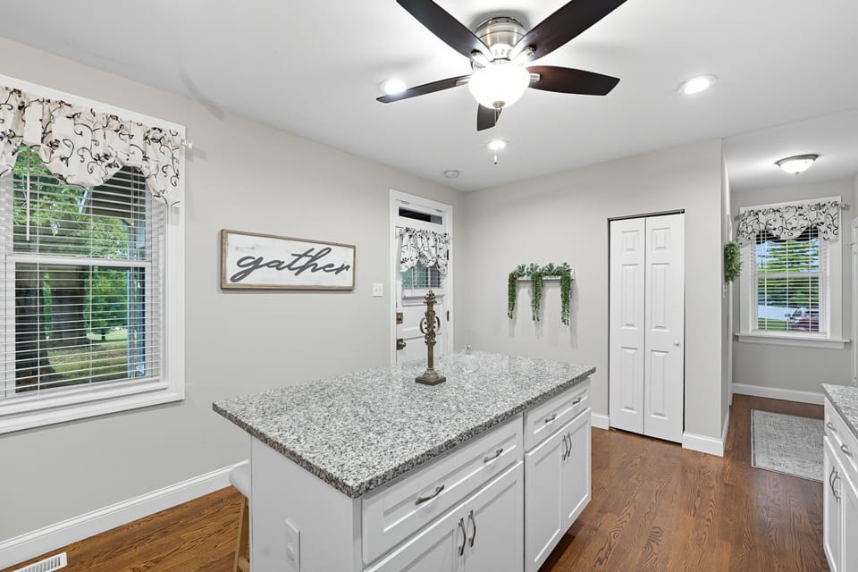 Indoors, Appliance, Ceiling Fan, Kitchen, Floor