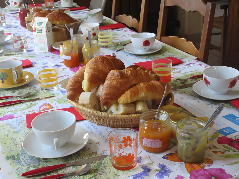 Breakfast meal