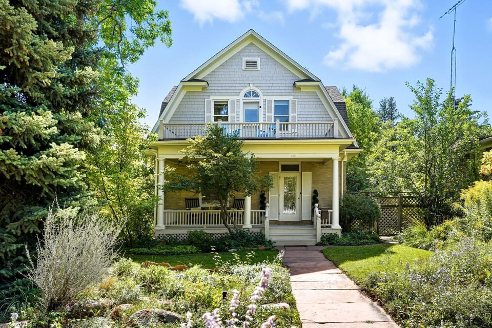 Welcome to 720 Pine St! Unbeatable location in the heart of Boulder!