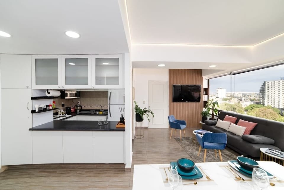 You will find many details, amenities, books, games and more
