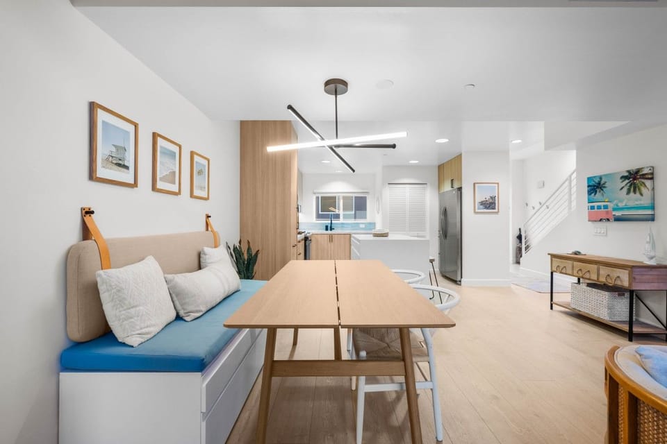 Banquette dining with the kitchen just a few steps away